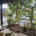 CHABI - 明るい時間のお庭