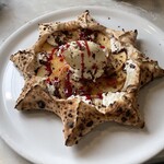 石窯ピッツァ＆旬野菜のイタリアン アルナッジョ - 限定裏メニュー！星型カルツォーネ