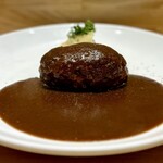 洋食 おがた - この上なくハイクオリティなハンバーグ