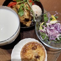 小岩井農場TOKYO  - 