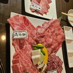 炭火焼肉　ひよりや - 