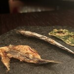 ｂａｒ 松虎 - アジ　イワシ　タタミイワシ　炙り