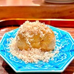 薪鳥新神戸 - マッシュルームに鶏ササミ削り節です。