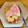 UNIカフェ - 料理写真:桃のレアチーズケーキ