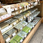 大和屋本店 - 店内