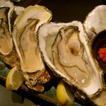 酒徒庵 - 生牡蠣(注文するとこんな感じです。)