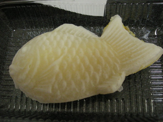 白鯛堂 尼崎立花店 しろいたいやき しろたいどう 立花 たい焼き 大判焼き 食べログ