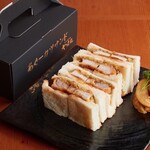 琉球酒場 てびち屋本舗 - 