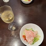 自然派ワインとアテ Ｆ - 