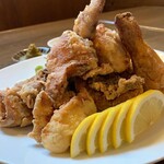 琉球酒場 てびち屋本舗 - 