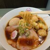 横浜中華そば 維新商店 本店