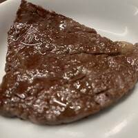 東京食肉市場直送 肉焼屋 D-29 広尾店 - こちらがシャトーブリアンで、メチャクチャ柔らかくて美味しかったです