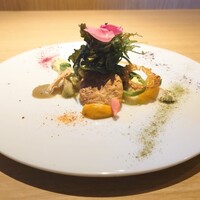 RISTORANTE IL NODO - ①前菜のサラダ（約50種類の神奈川県産の野菜のサラダ）