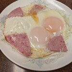 三ちゃん食堂 - 