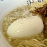 楽観 - 賄い用のサービスゆで卵