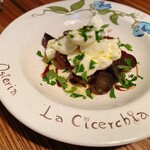 オステリア ラ チチェルキア - 水牛モッツァレア＋季節のフルーツ（巨峰）