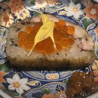 銀座 焼 新潟屋 - 京紅地鶏棒寿司 奈良漬 いくら、青唐辛子味噌