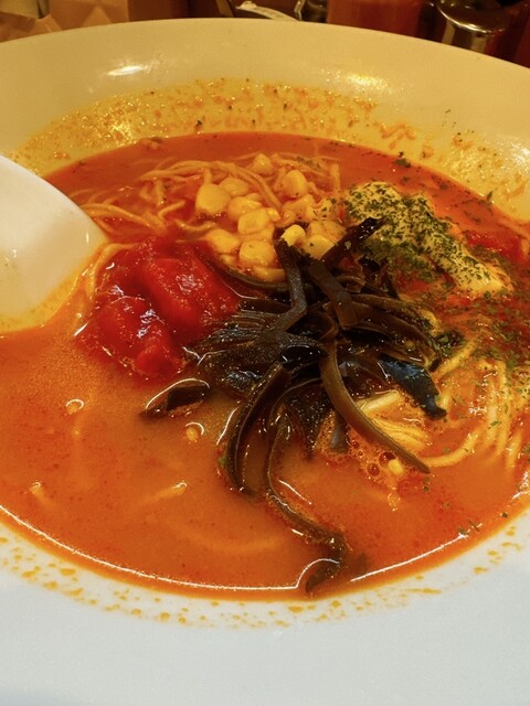 とまとらーめん 八の角とまとらーめん 錦本店 - 栄（名古屋）/ラーメン | 食べログ