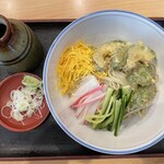 山都庵 - 冷やしアボカド天そば