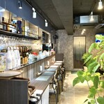 味彩 - カウンター席方面