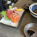 本鮪と酒と肴 さかなびいき - 