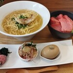 三代目 善平 - 甘鯛ラーメン1300円＋本マグロ丼580円