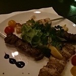 Bistro Vin Vin - 豚バラ、わに、鹿、ラムの串