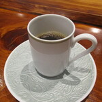 馳走西健一 - 食後のホットコーヒー。