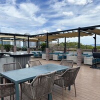 BLUE BIRDS ROOF TOP TERRACE - 