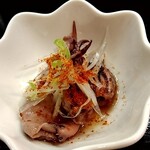 俺の中華たなか家 - サービスおつまみは「イカの煮物」♪コレまた旨し(๑´ڡ`๑)