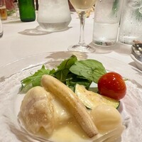 個室中華 頤和園 溜池山王店 - 
