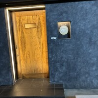 YAKITORI 燃 es - 入り口