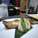 いつも月よに米のめし - ◆鮎の塩焼き(1,000円）・・思ったより大きめの「鮎」です。
