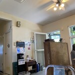 サンスーシー - 私の席からのーーー店内