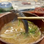 どぜう・四季料理 やぶや - ぷっくり可愛いどじょうちゃん♡
      淡白だけど滋味深く、日本の自然を風流に頂くオツな逸品です( ^ω^ )