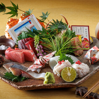 季節のうつろいを感じる、旬の味覚を活かした料理に舌鼓を打つ