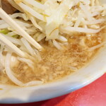 ラーメン二郎 - スープ