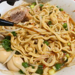 ラーメン二郎 - 赤酢投入～♪