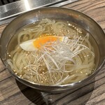 焼肉 ジャンボ - 冷麺
