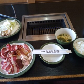 とんとん亭 - 料理写真: