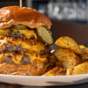 Burger DBrown - 料理写真:ビフ