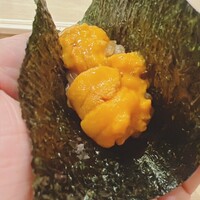 鮨 しゅん輔 阿佐ヶ谷 - 利尻の馬糞ウニ