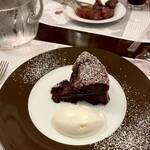 ポワソンルージュ - フォンダンショコラ