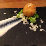 イル ギオットーネ ディ ピュー - カニクリームコロッケ・カリフラワー