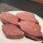 肉 希々 - 