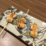 炭火焼き鳥 織うち - モモ