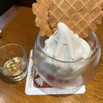 RESTAURANT RITA'SKITCHEN - ソフトクリーム　ウィスキーがけ