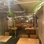 一休 - テーブル席