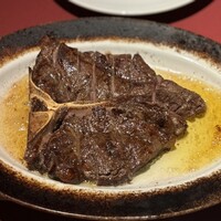 Re Wharf - ど迫力なTボーンステーキ！！