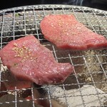 炭火焼肉 焼きしゃぶ にく式 - 
